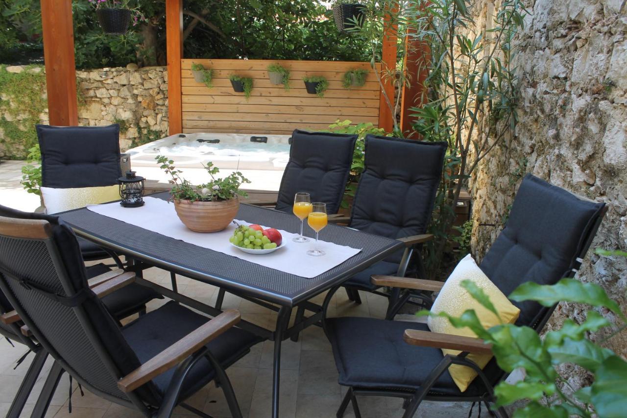 Guest House Ankora Skradin Esterno foto